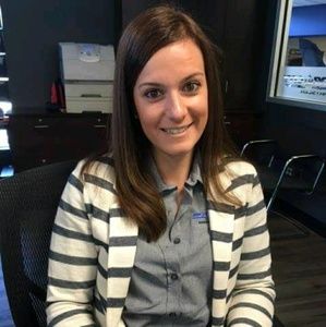 Meet your Posher, Christina