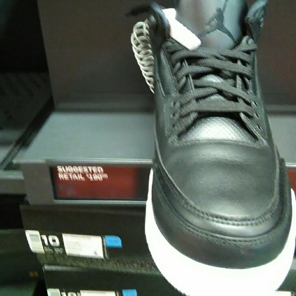 AIR JORDAN OREO BLACK/WHITE RETRO 3