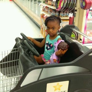 Meet your Posher, Rhonda