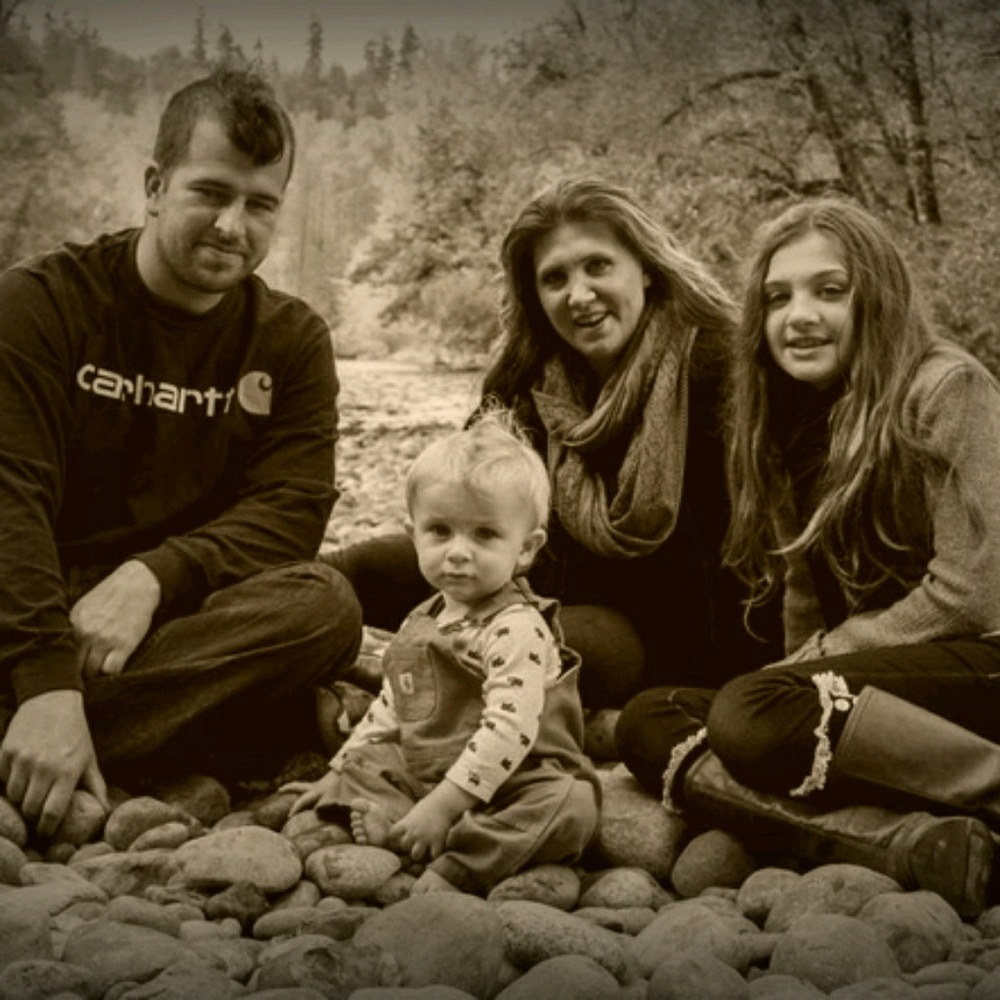 Meet your Posher, Andrea