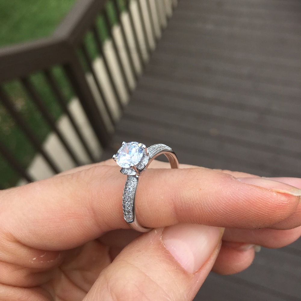 CZ ring - Picture 4 of 4