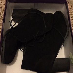 Black Madden Girl Booties