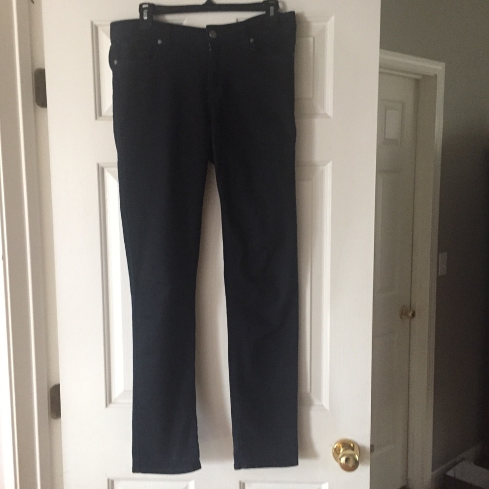 Paige Skyline Skinny Jeans