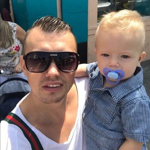 Meet your Posher, Cosmin