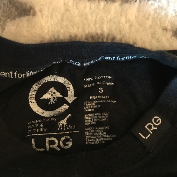 LRG t shirt - Picture 3 of 4