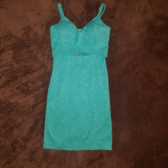 Sexy Fitted Party Dress - Picture 3 of 8