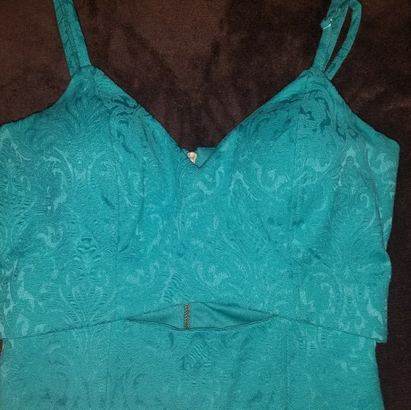 Sexy Fitted Party Dress - Picture 8 of 8