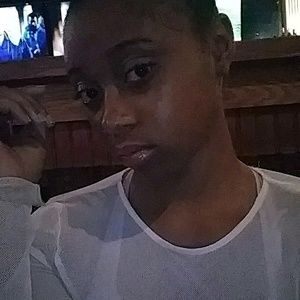 Meet your Posher, Janay