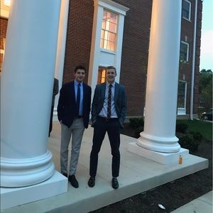 Meet your Posher, Aaron