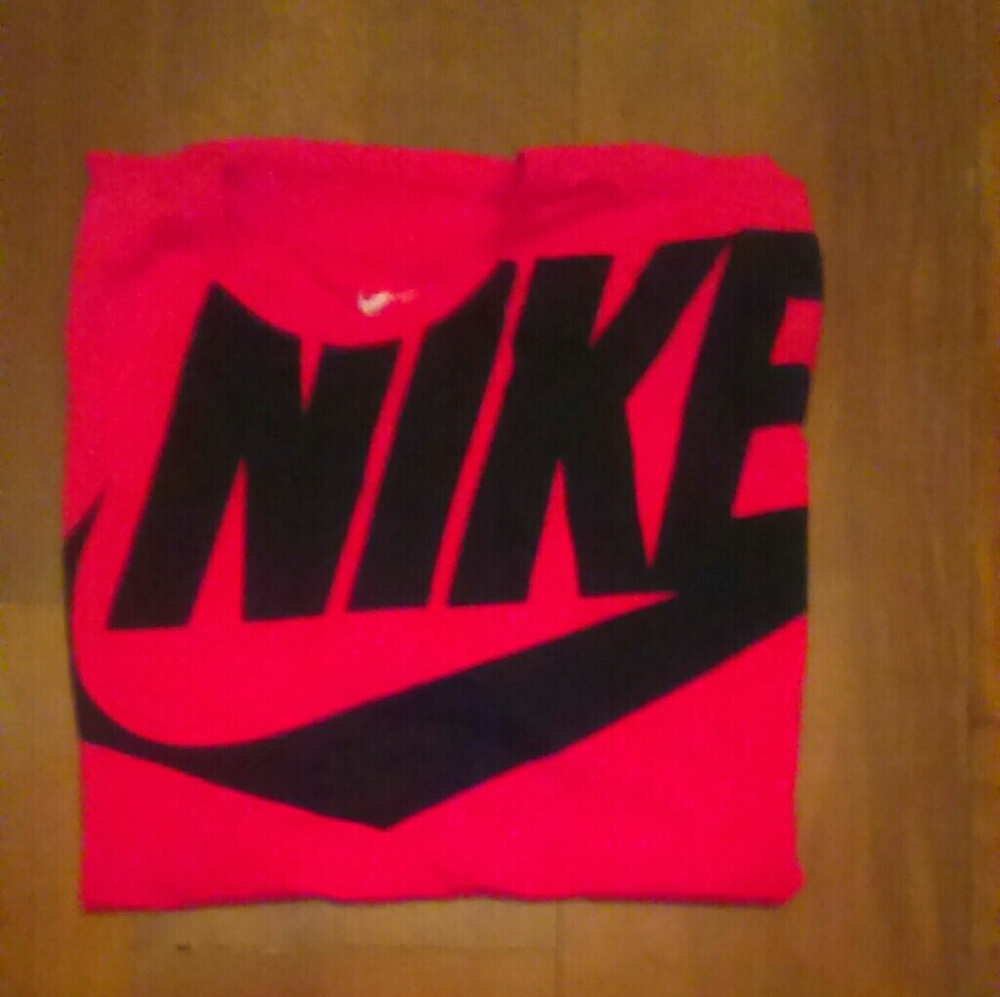 Nike Shirt