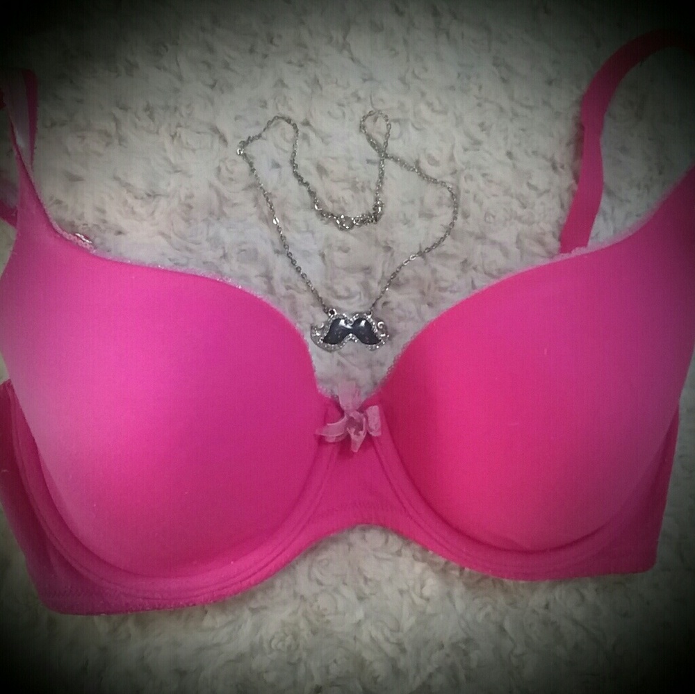 **SOLD** Victoria's Secret bra 34D