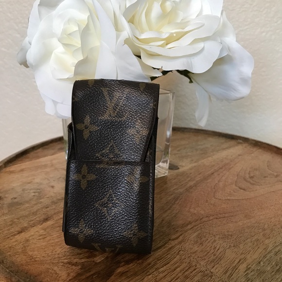 Louis Vuitton Handbags - Louis Vuitton IPod Case