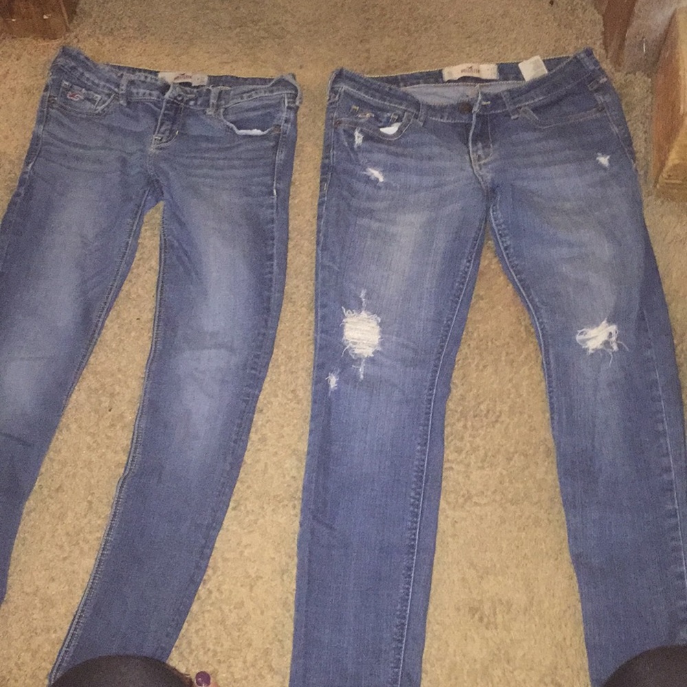 2 pair of jeans