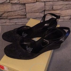 Women's size 7 wedges