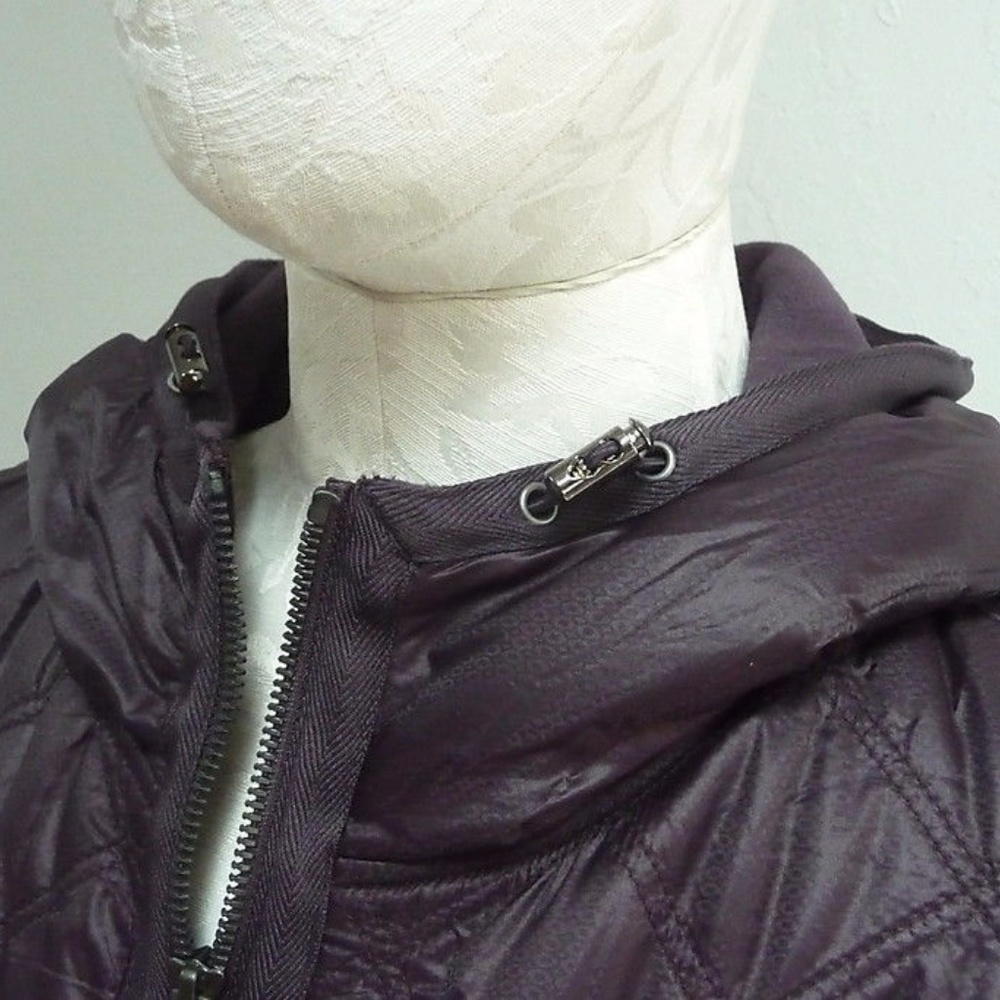 Athleta Vortex Wild Raisin XL Jacket Coat NEW - Picture 4 of 8