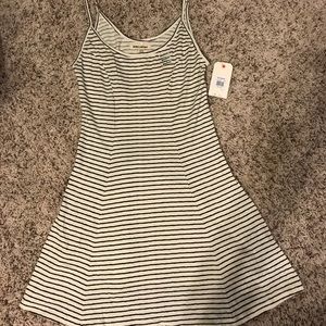 NWT Billabong spaghetti strap dress.