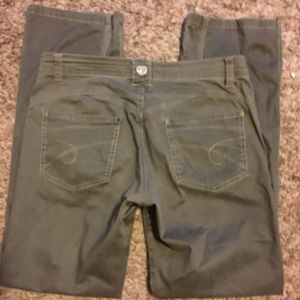 Kuhl brand wmns pants Sz 8 Reg