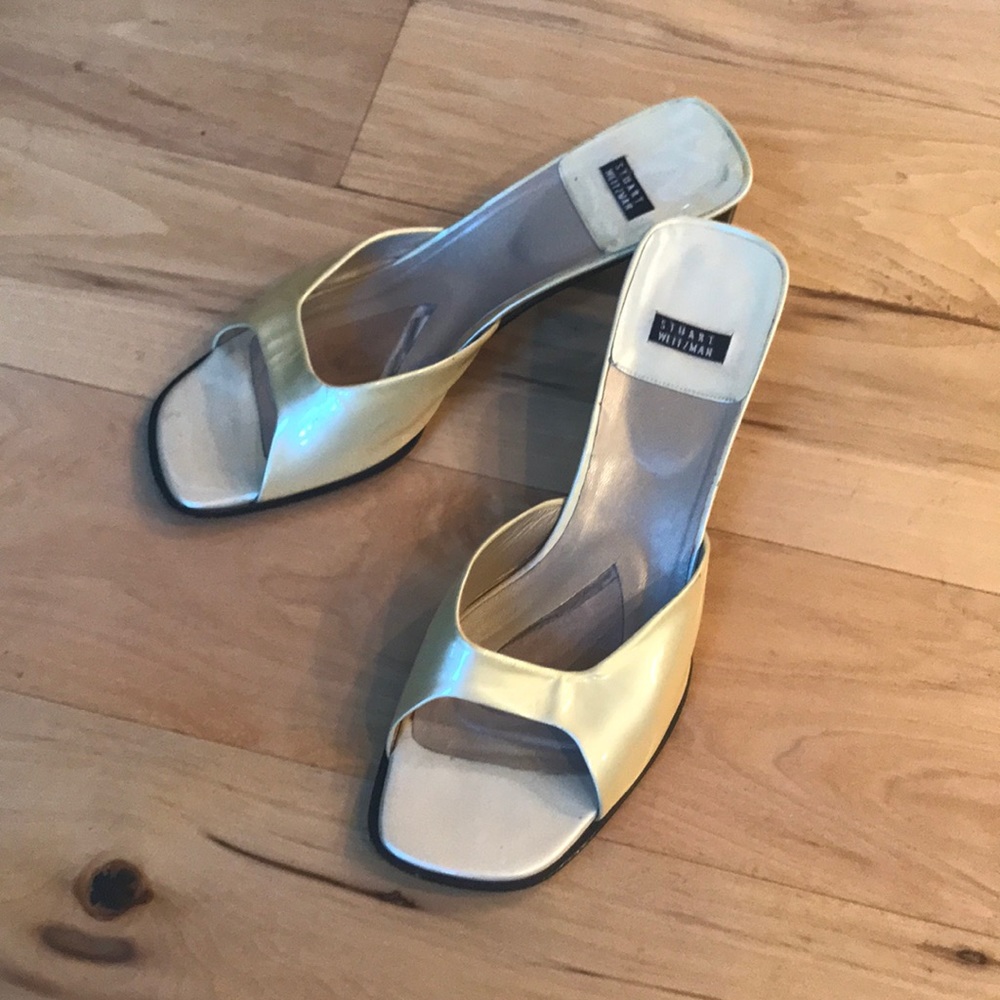 Stuart Weitzman comfy heels!!