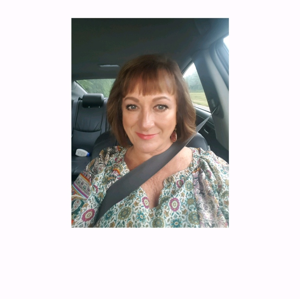Meet your Posher, Jenetta