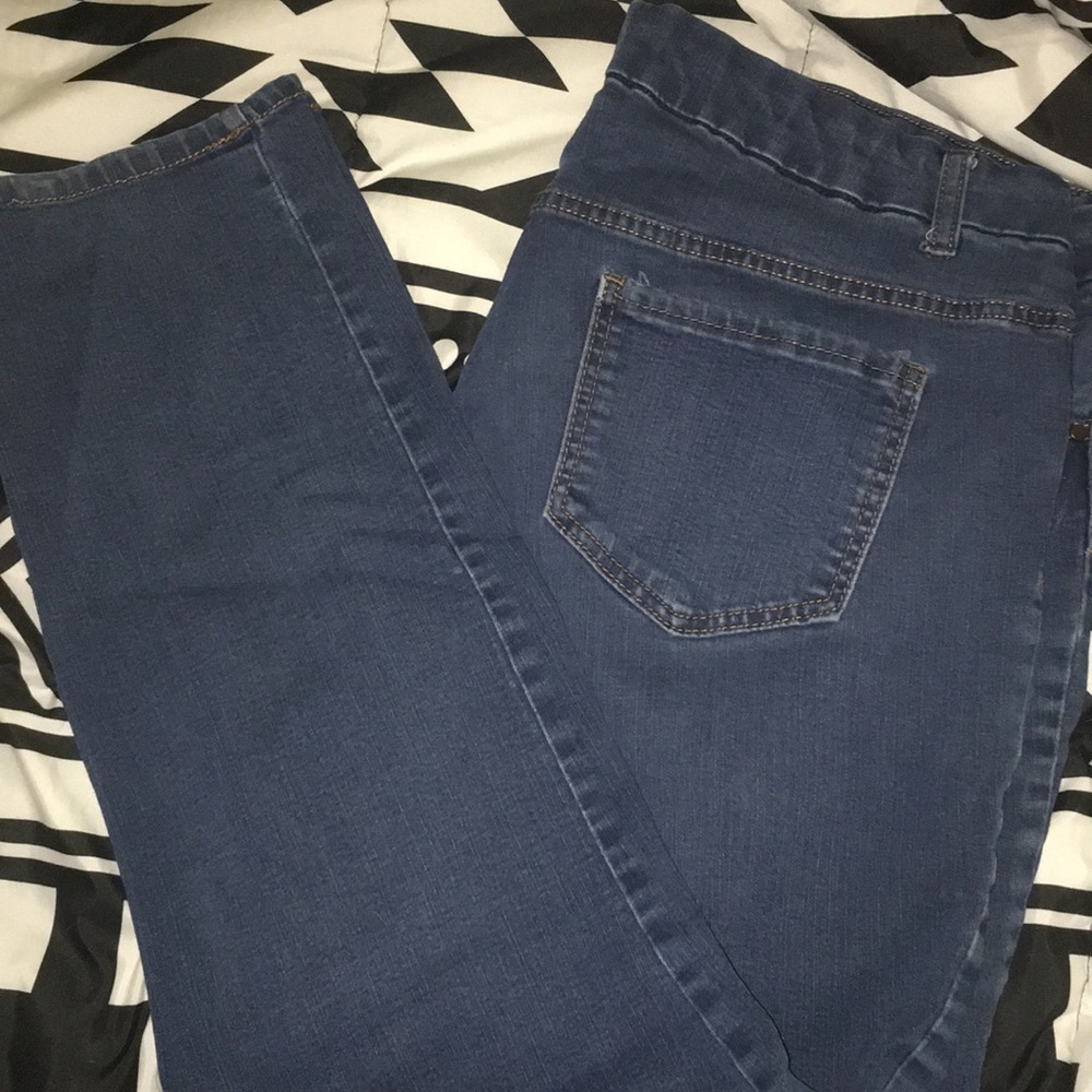Women's plus size jeans