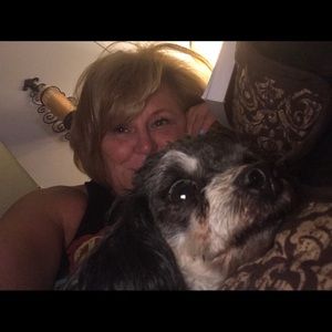 Meet your Posher, Denise