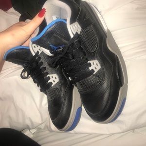 Air Jordan 4 retro