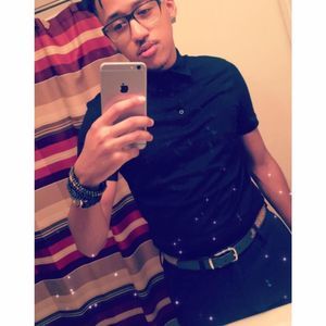 Meet your Posher, Dondre