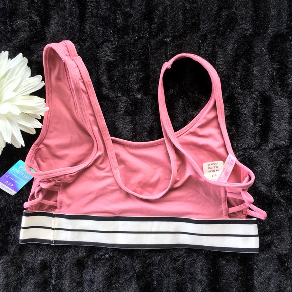 VS show stopping sports bra - Picture 2 of 2