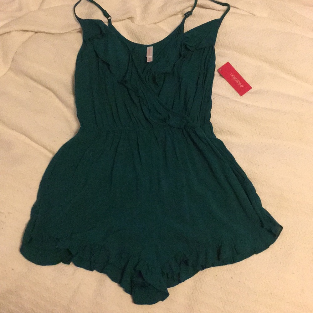 Xhilaration green ruffle romper *tags attached*