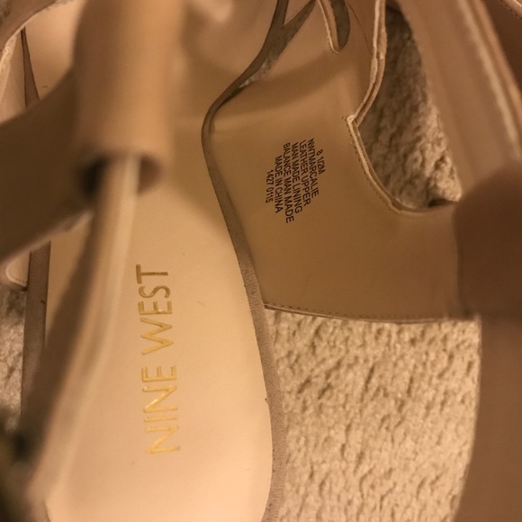 Nine West Taupe Sandals - Size 8.5 - Never Worn - Picture 6 of 8