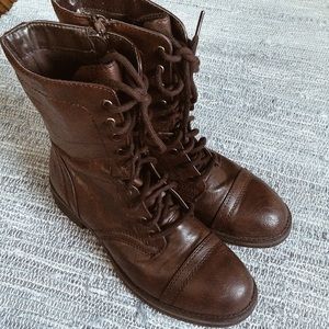 Brown boots