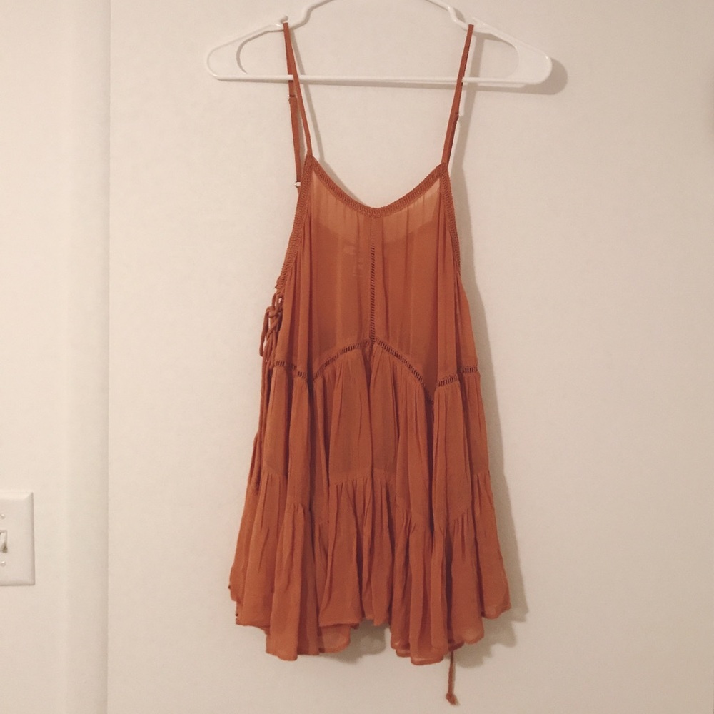 〰UO Bronze Sheer Top〰