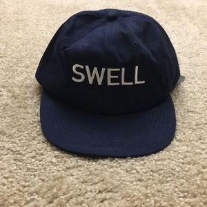 Swell Panel Hat