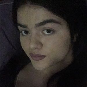 Meet your Posher, Nina