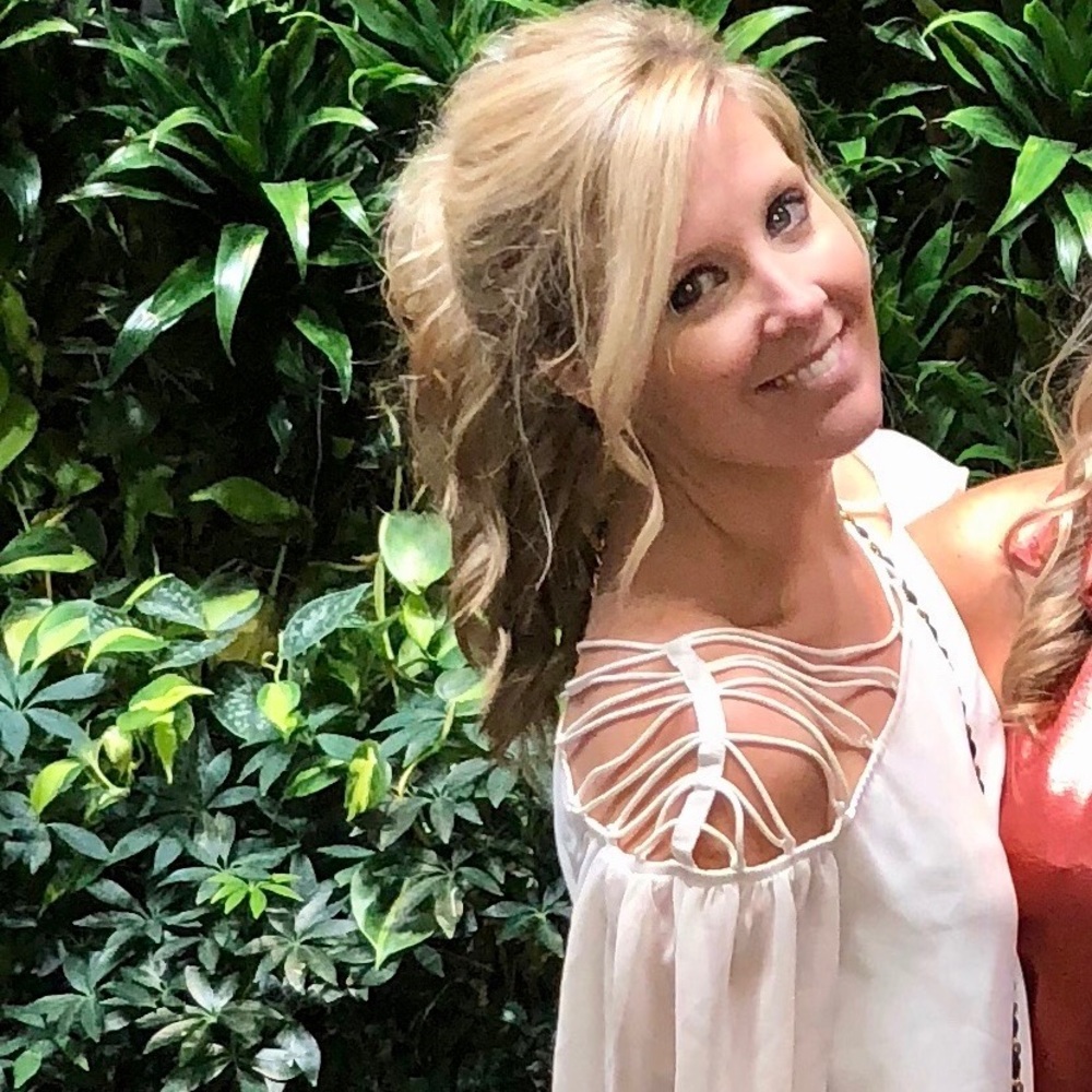 Meet your Posher, Amanda