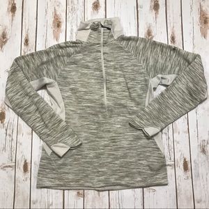 Columbia pull over sweater
