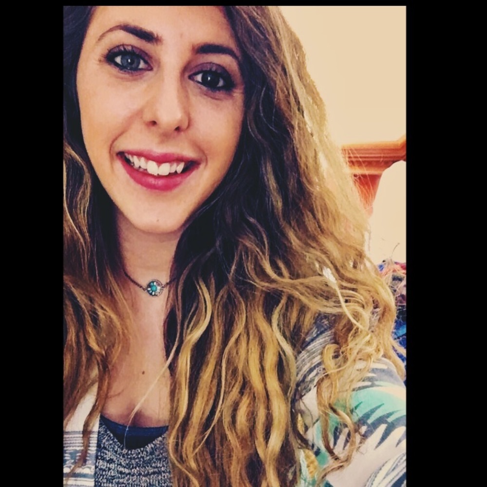 Meet your Posher, Lauren