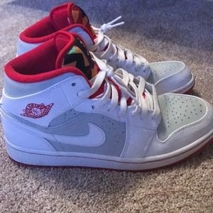 Air Jordan "hare" 1s