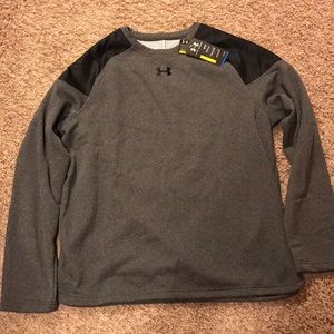Under Armour long sleeve shirt