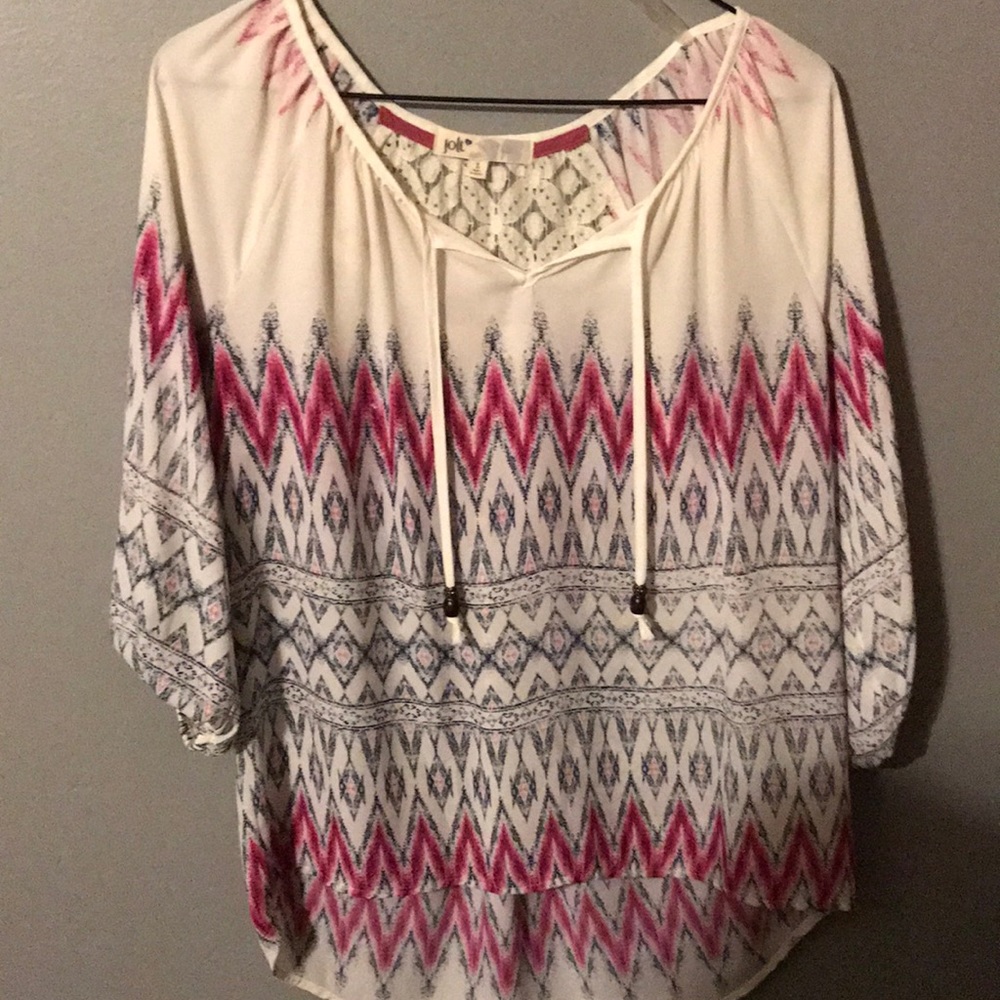 Quarter length sleeve top!