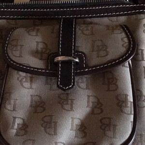D & B purse