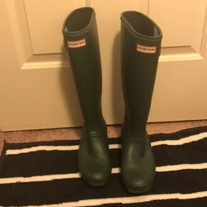 Hunter green rain boots