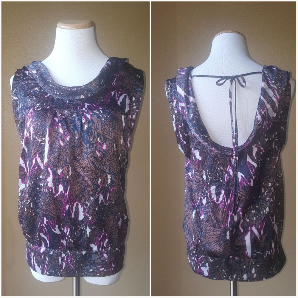 🔴SOLD🔴 Fluted Top