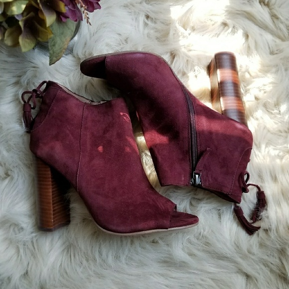 SOLD NWOT Halogen Burgandy Suede Booties - Picture 1 of 8