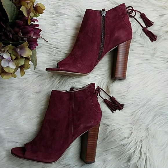 SOLD NWOT Halogen Burgandy Suede Booties - Picture 4 of 8