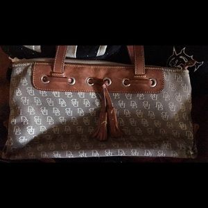 Dooney and Bourke purse