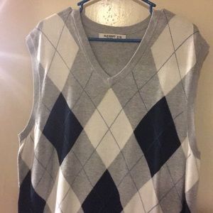 Sweater Vest