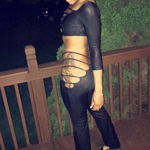 Two piece cut out black sexy set - Picture 2 of 4