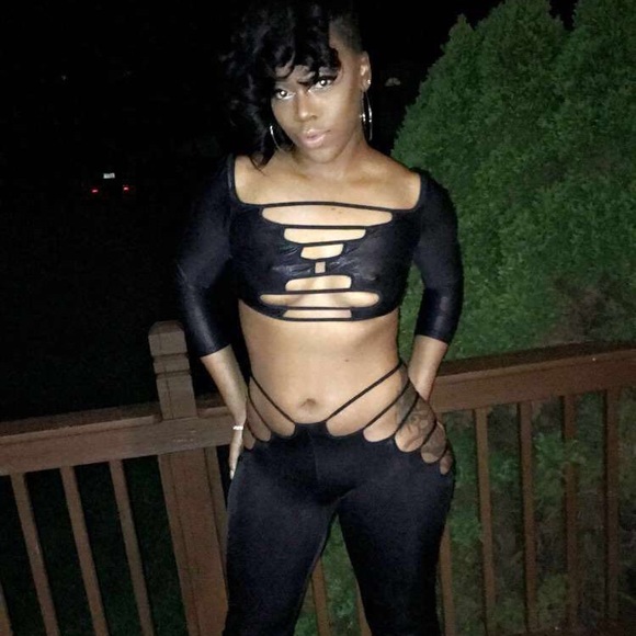 Two piece cut out black sexy set - Picture 3 of 4