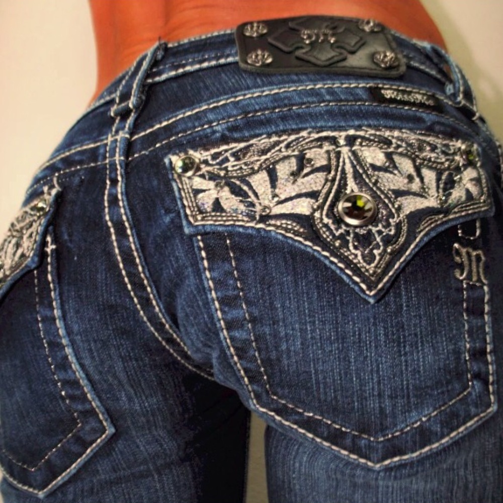 ➕Miss Me Easy Skinny Jeans 32